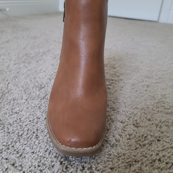 Brown Boots - Faux leather - Picture 5 of 16